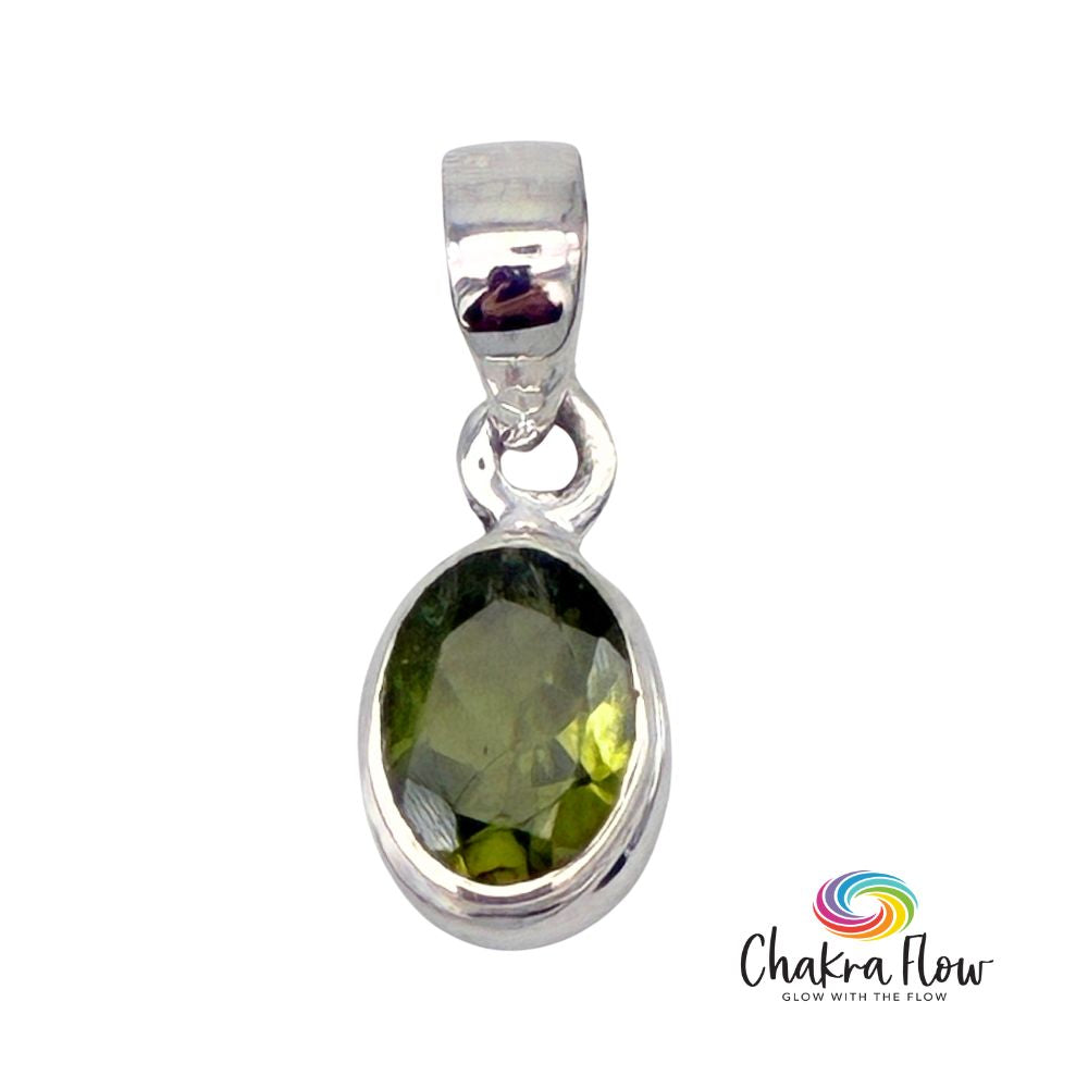 Oval Faceted Peridot Sterling Silver Pendant